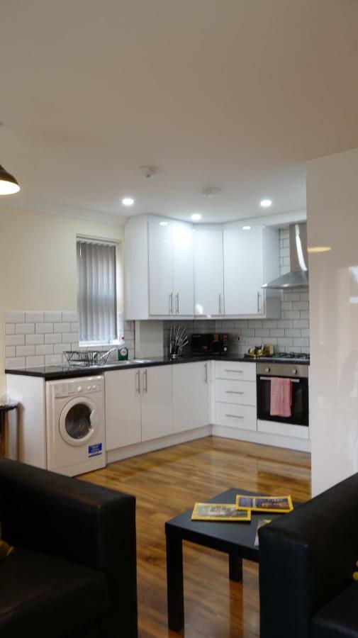 AshfordLuxury 2 Bed 2 Bath - Free Parking - 5Min To Airport - Sleeps 6アパートメント エクステリア 写真
