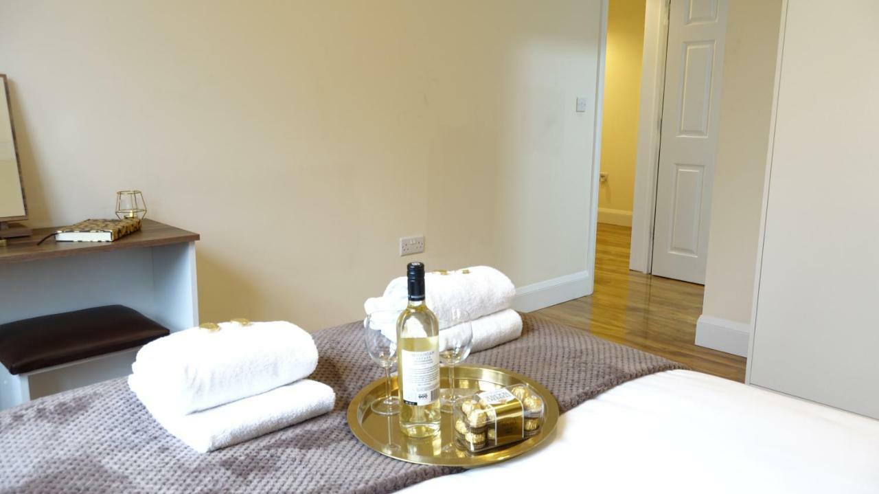 AshfordLuxury 2 Bed 2 Bath - Free Parking - 5Min To Airport - Sleeps 6アパートメント エクステリア 写真