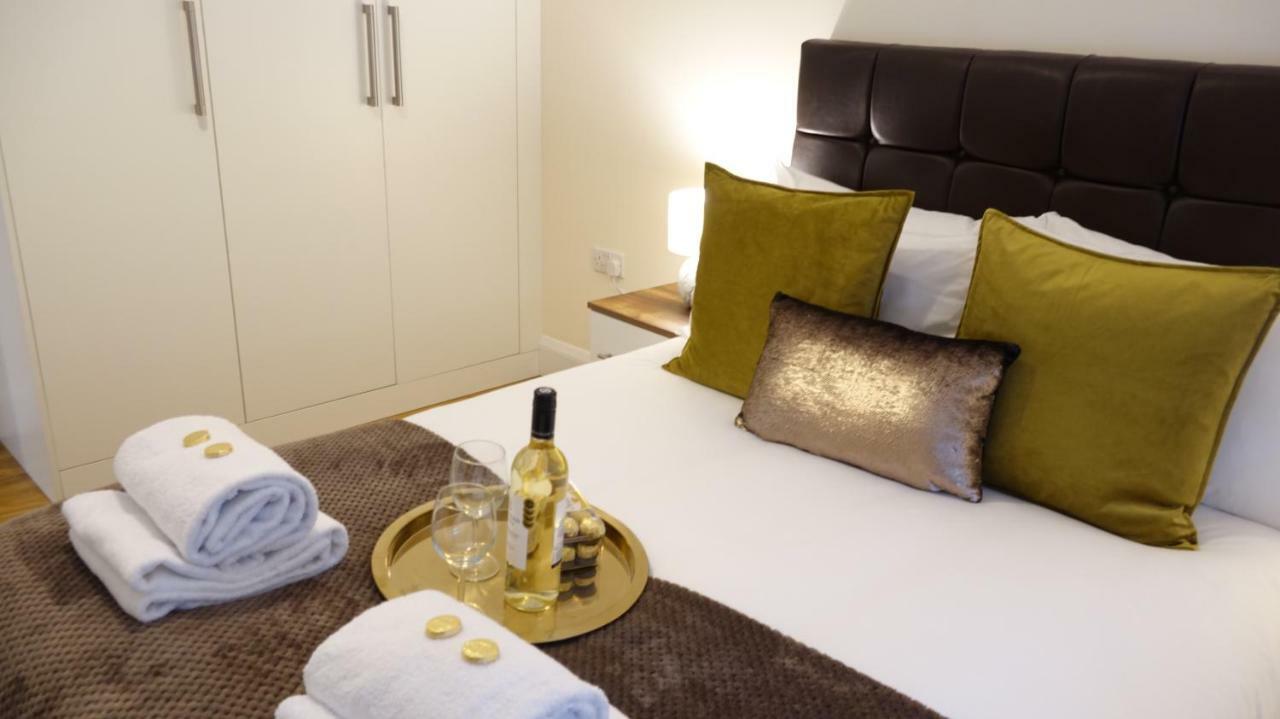 AshfordLuxury 2 Bed 2 Bath - Free Parking - 5Min To Airport - Sleeps 6アパートメント エクステリア 写真