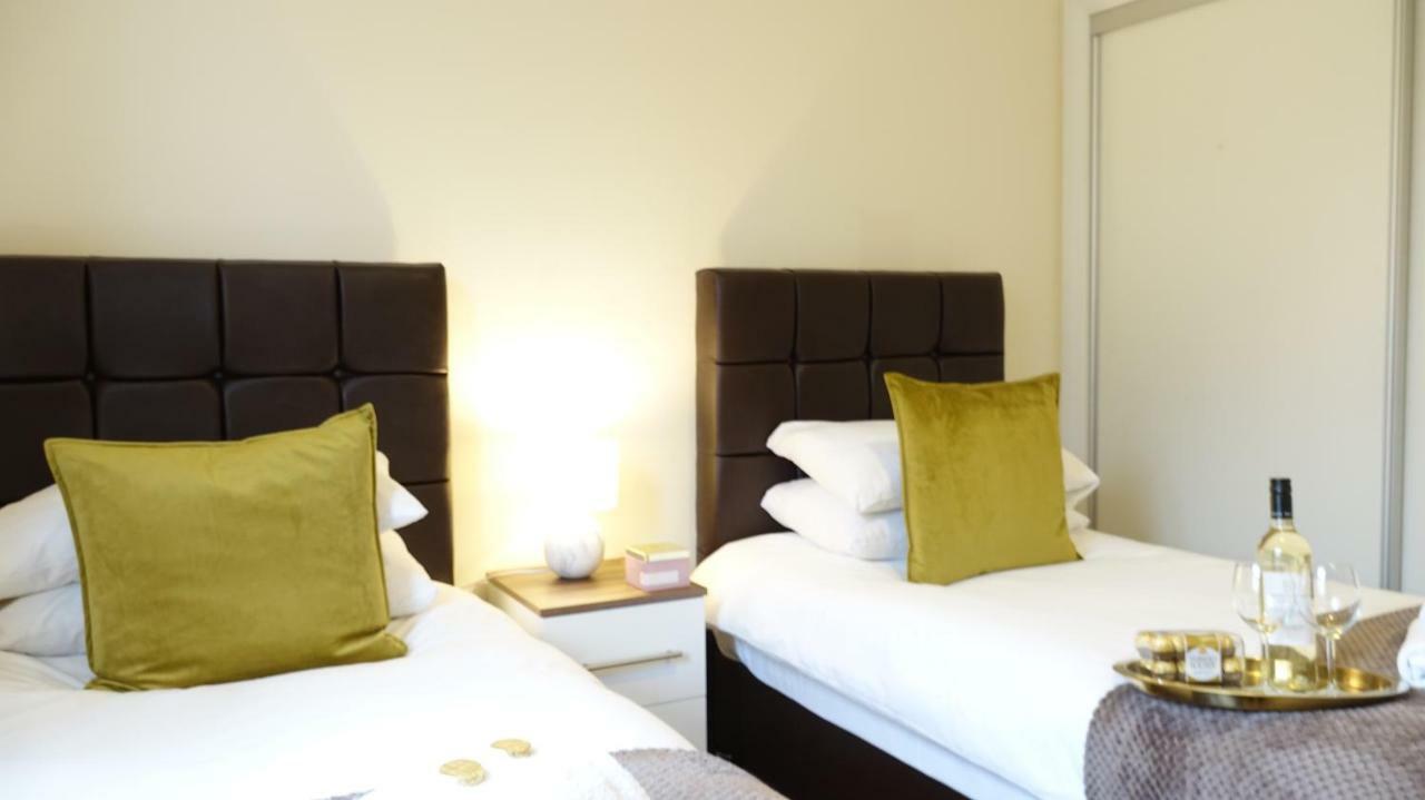 AshfordLuxury 2 Bed 2 Bath - Free Parking - 5Min To Airport - Sleeps 6アパートメント エクステリア 写真